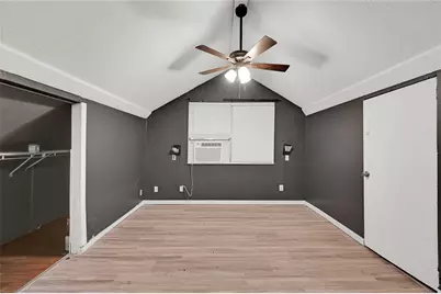 310 N Rock Island Street #4, Angleton, TX 77515 - Photo 11