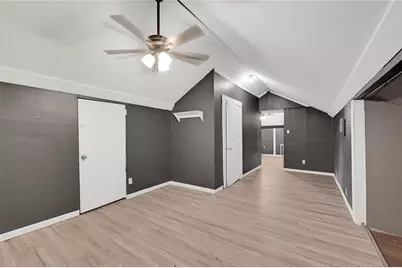 310 N Rock Island Street #4, Angleton, TX 77515 - Photo 7