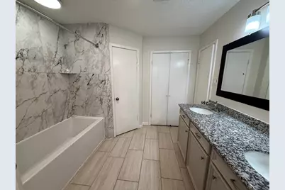 646 Fair Oak Drive, Stafford, TX 77477 - Photo 19