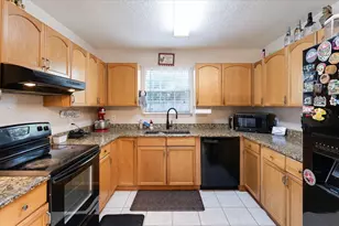 23422 Cliffwood Dr, New Caney, TX 77357 - Photo 7