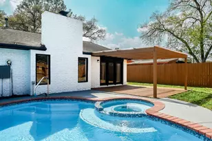 5850 Duxbury St, Houston, TX 77035 - Photo 5
