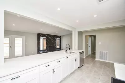 5850 Duxbury Street, Houston, TX 77035 - Photo 15