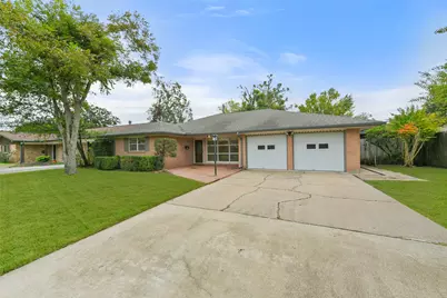10515 Eddystone Drive, Houston, TX 77043 - Photo 1