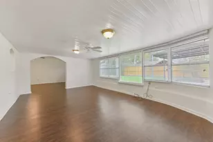 10515 Eddystone Dr, Houston, TX 77043 - Photo 21