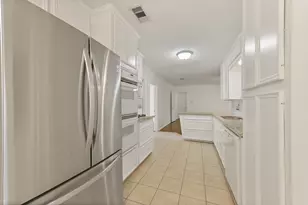 10515 Eddystone Dr, Houston, TX 77043 - Photo 13