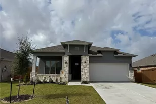 2717 Mackinac Bay Dr, La Marque, TX 77568 - Photo 1
