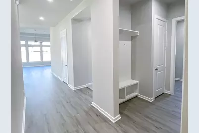 2717 Mackinac Bay Drive, Texas City, TX 77568 - Photo 5