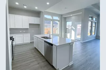 2717 Mackinac Bay Drive, Texas City, TX 77568 - Photo 7