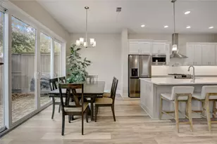 2510 Zemmer Ln, Houston, TX 77008 - Photo 11