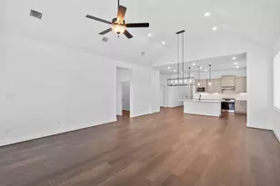 18028 Brennie Bird Ln, Conroe, TX 77302 - Photo 9