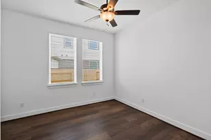 18028 Brennie Bird Ln, Conroe, TX 77302 - Photo 21