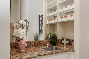 2110 Woodland Park Dr, Houston, TX 77077 - Photo 15