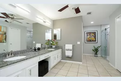 2110 Woodland Park Drive, Houston, TX 77077 - Photo 27