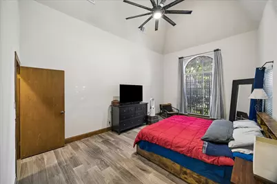 3811 Trappers Forest Drive, Houston, TX 77088 - Photo 13