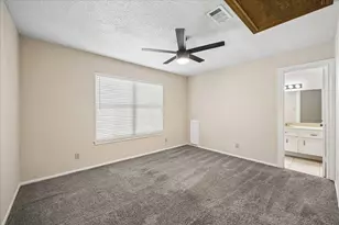 3811 Trappers Forest Dr, Houston, TX 77088 - Photo 17