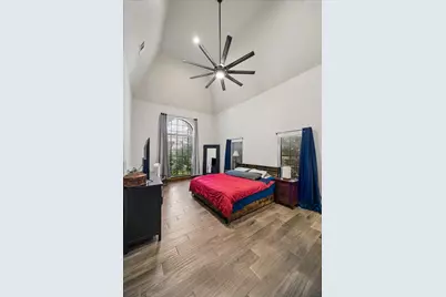 3811 Trappers Forest Drive, Houston, TX 77088 - Photo 11