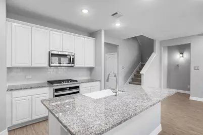 607 Spotted Sunfish Drive, Willis, TX 77318 - Photo 5