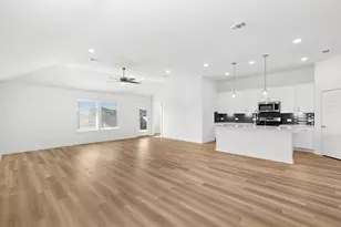 22656 Hackberry Leaf Dr, New Caney, TX 77357 - Photo 25