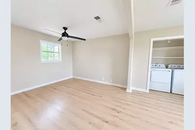 3515 5th Street, Bay City, TX 77414 - Photo 3