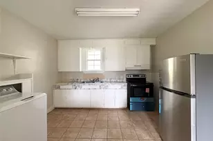 3515 5th St, Bay City, TX 77414 - Photo 7