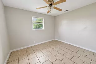 3515 5th St, Bay City, TX 77414 - Photo 7