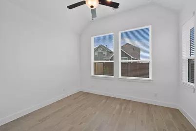 10102 Palm Springs Place, Manvel, TX 77578 - Photo 11