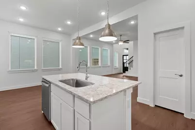 10102 Palm Springs Place, Manvel, TX 77578 - Photo 11