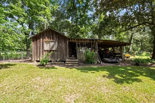 749 County Rd 444, Dayton, TX 77535 - Photo 33