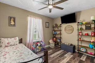 749 County Rd 444, Dayton, TX 77535 - Photo 5