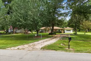 749 County Rd 444, Dayton, TX 77535 - Photo 31