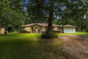 749 County Rd 444, Dayton, TX 77535 - Photo 37