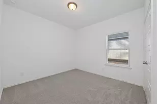 9718 Enclave Ridge Rd, Willis, TX 77318 - Photo 17