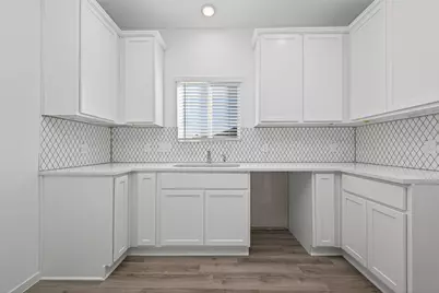 9718 Enclave Ridge Road, Willis, TX 77318 - Photo 15