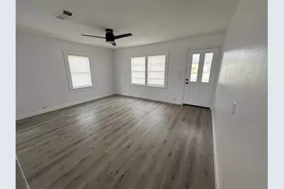 4114 Victoria Avenue, Dickinson, TX 77539 - Photo 17