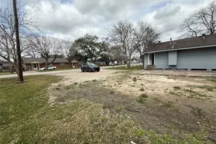 4114 Victoria Ave, Dickinson, TX 77539 - Photo 5
