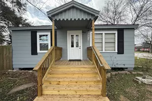 4114 Victoria Ave, Dickinson, TX 77539 - Photo 1