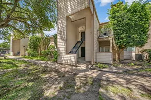 7095 N Holiday Dr, Galveston, TX 77550 - Photo 15