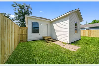 815 Wilkes Street, Houston, TX 77009 - Photo 33