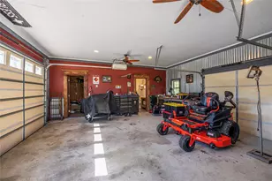 12216 Pine Ln, Dickinson, TX 77539 - Photo 45