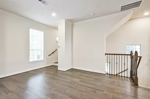1504 Peyton Oaks Pl, Houston, TX 77043 - Photo 27