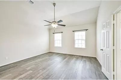 1504 Peyton Oaks Place, Houston, TX 77043 - Photo 29
