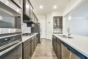 1504 Peyton Oaks Pl, Houston, TX 77043 - Photo 23