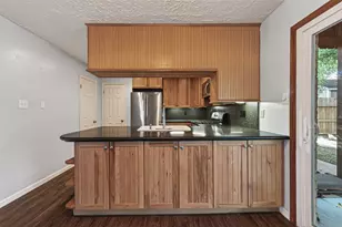 10610 Wayward Wind Ln, Houston, TX 77064 - Photo 17