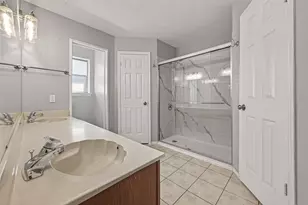 10610 Wayward Wind Ln, Houston, TX 77064 - Photo 37