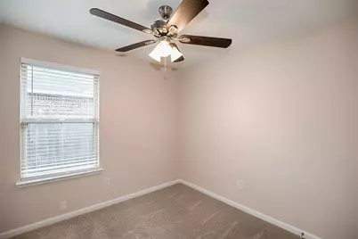 8215 Oakleaf Meadow Court, Rosharon, TX 77583 - Photo 21