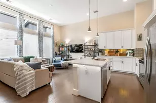 404 Drennan St, Houston, TX 77003 - Photo 15