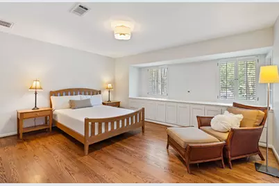 875 Glenchester Drive, Houston, TX 77079 - Photo 27