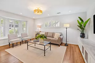 875 Glenchester Dr, Houston, TX 77079 - Photo 5