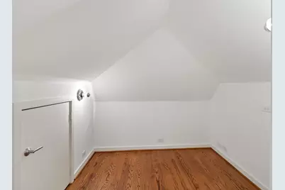 875 Glenchester Drive, Houston, TX 77079 - Photo 23