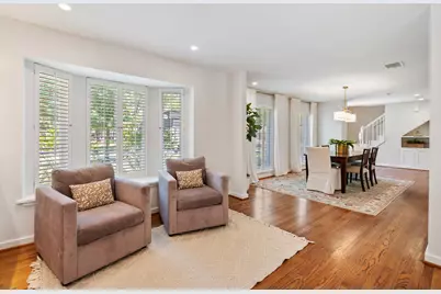 875 Glenchester Drive, Houston, TX 77079 - Photo 7